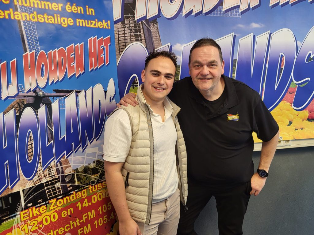 Mick Harren en Toon Schut in de studio